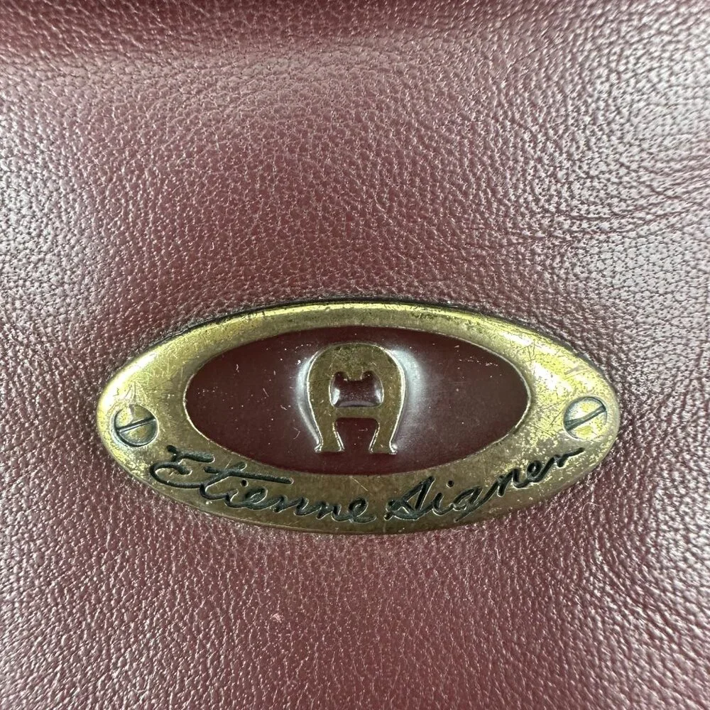 Vintage Etienne Aigner Leather Clutch Purse 1970s Maroon Handbag Retro Fashion - Picture 4 of 12